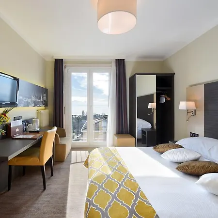 Bellerive Hotel