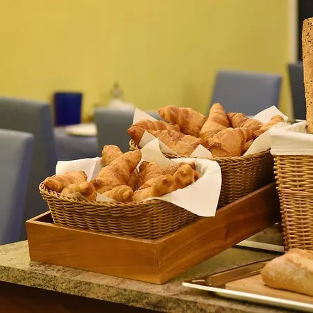 Hotell Bellerive 3*